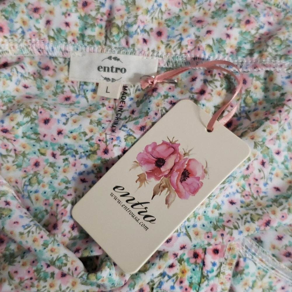 NWT Entro Floral Cami with Lace+Adjustable Straps - Picture 12 of 13